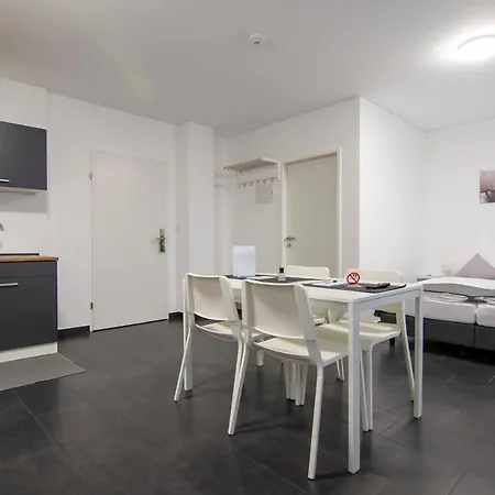 L201 - 24h Self-check In Отель Габлиц